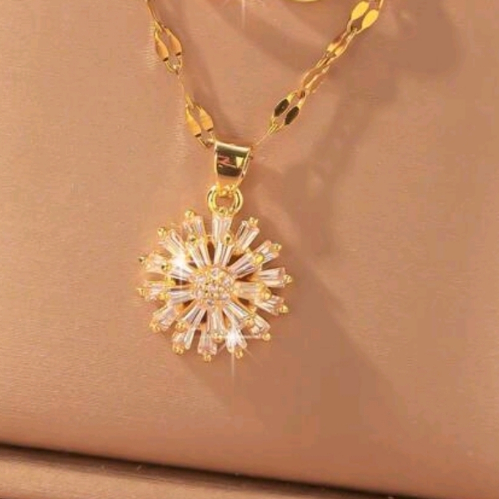 NEW Cubic Zirconia Firework Gold Stainless Steel Necklace